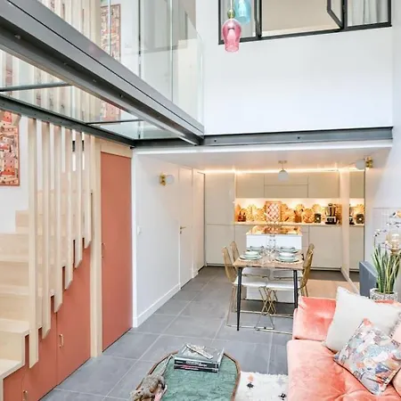 Apartament 2 Bd Chic Loft, Historic Charm & Modern Amenities