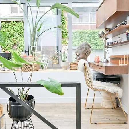 2 Bd Chic Loft, Historic Charm & Modern Amenities Apartament