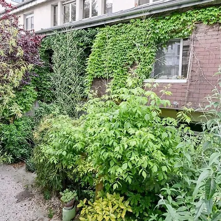 2 Bd Chic Loft, Historic Charm & Modern Amenities *